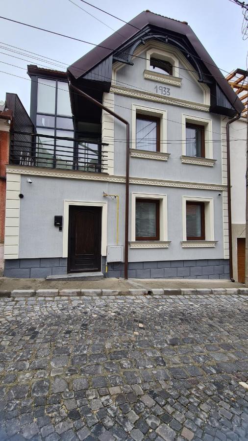 Casa Chiper - Attic Apartment With View Braşov Exterior foto